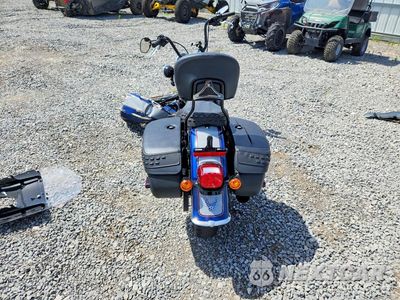Czwarte zdjęcie samochodu z boku: 2023 HARLEY-DAVIDSON FLHCS VIN:1HD1YBK17PB025814 - miniatura