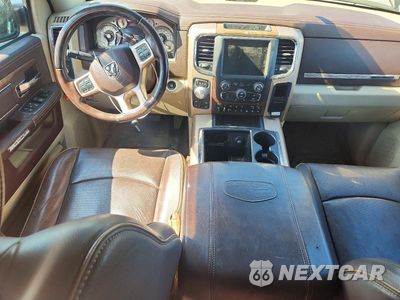 Zdjęcie 8 z 12 samochodu: 2015 RAM 1500 LONGHORN VIN:1C6RR7PT0FS528020 - miniatura