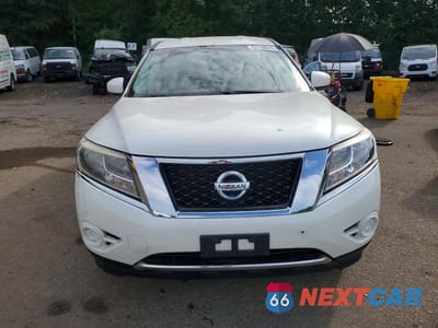 Piąte zdjęcie samochodu w środku: 2014 NISSAN PATHFINDER S VIN:5N1AR2MM9EC682865 - miniatura