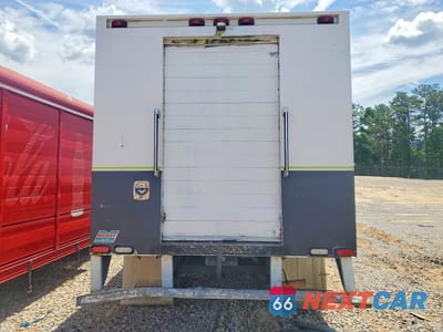 Zdjęcie 6 z 13 samochodu: 2015 CHEVROLET EXPRESS REFRIGERATED BOX TRUCK VIN:1GB6G5CG0F1110971 - miniatura