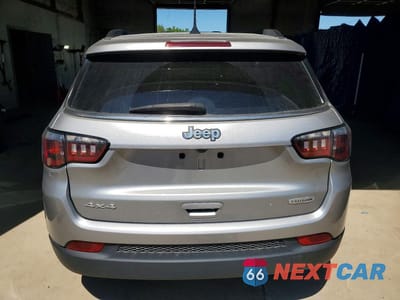 Zdjęcie 6 z 13 samochodu: 2022 JEEP COMPASS LATITUDE VIN:3C4NJDBB4NT207736 - miniatura