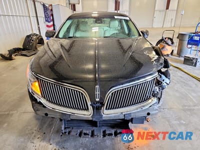 Piąte zdjęcie samochodu w środku: 2015 LINCOLN MKS VIN:1LNHL9EK0FG601199 - miniatura