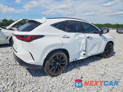 Trzecie zdjęcie samochodu z tyłu: 2026 LEXUS NX 350 F SPORT HANDLING VIN:2T2KGCEZ3TC113699 - miniatura
