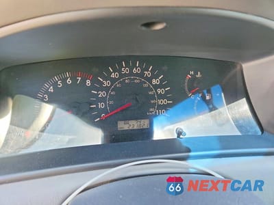 Zdjęcie 9 z 12 samochodu: 2005 TOYOTA COROLLA VIN:2T1BR32E05C466288 - miniatura