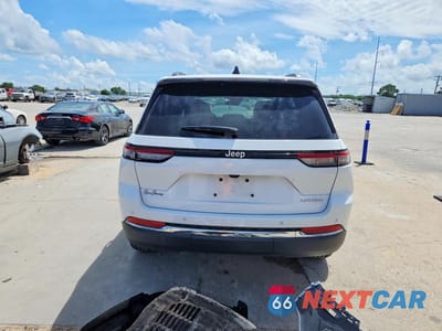 Zdjęcie 6 z 14 samochodu: 2025 JEEP GRAND CHEROKEE LAREDO VIN:1C4RJGAG4SC322618 - miniatura