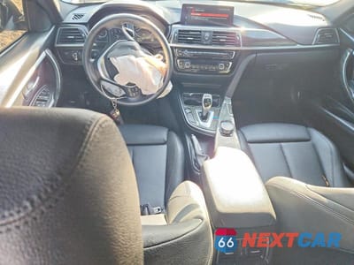 Zdjęcie 8 z 12 samochodu: 2018 BMW 330 XI VIN:WBA8D9G55JNU67302 - miniatura