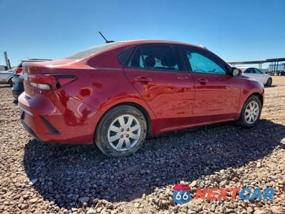 Trzecie zdjęcie samochodu z tyłu: 2021 KIA RIO S VIN:3KPA24AD2ME391494 - miniatura