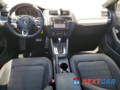 Zdjęcie 8 z 12 samochodu: 2012 VOLKSWAGEN JETTA GLI VIN:3VW4A7AJ7CM034451 - miniatura