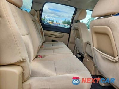 Zdjęcie 10 z 12 samochodu: 2007 CHEVROLET SILVERADO C1500 CREW CAB VIN:2GCEC13C871703269 - miniatura