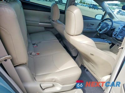Zdjęcie 10 z 13 samochodu: 2014 TOYOTA PRIUS V FIVE VIN:JTDZN3EU1E3304658 - miniatura