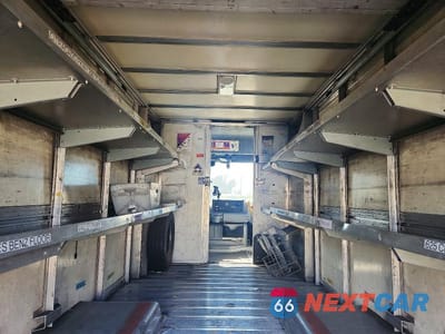 Zdjęcie 11 z 13 samochodu: 2015 ISUZU NPR VIN:JALB4T177F7W00443 - miniatura