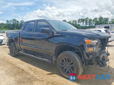Czwarte zdjęcie samochodu z boku: 2025 CHEVROLET SILVERADO K1500 TRAIL BOSS CUSTOM VIN:3GCPKCEK5SG333281 - miniatura