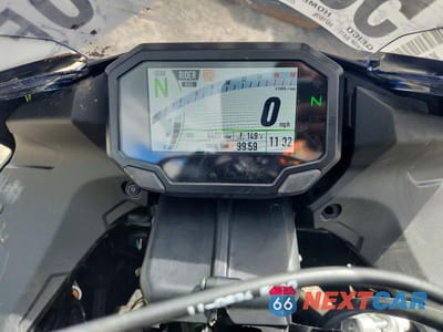 Zdjęcie 7 z 9 samochodu: 2026 KAWASAKI ZX636 K VIN:JKBZXJK12TA016252 - miniatura