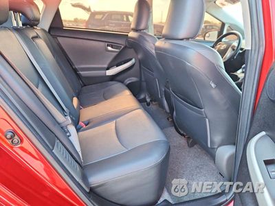 Zdjęcie 10 z 12 samochodu: 2012 TOYOTA PRIUS FOUR VIN:JTDKN3DU4C1535713 - miniatura