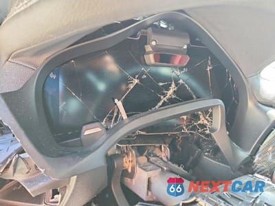 Zdjęcie 9 z 14 samochodu: 2024 BMW X4 M VIN:5YM23EC01R9U35960 - miniatura