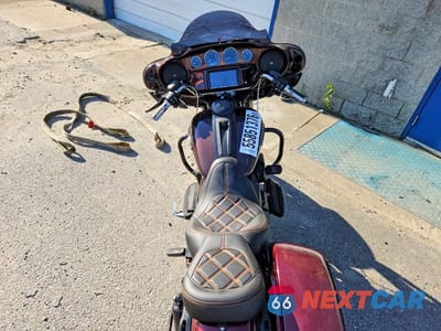Zdjęcie 8 z 12 samochodu: 2018 HARLEY-DAVIDSON FLHXS STREET GLIDE SPECIAL VIN:1HD1KRC18JB606691 - miniatura