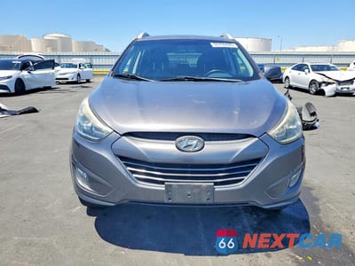 Piąte zdjęcie samochodu w środku: 2014 HYUNDAI TUCSON SE VIN:KM8JUCAG5EU859425 - miniatura