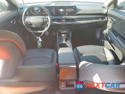 Zdjęcie 8 z 12 samochodu: 2026 KIA K4 EX VIN:3KPFU4DE7TE300870 - miniatura