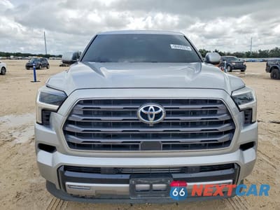 Piąte zdjęcie samochodu w środku: 2023 TOYOTA SEQUOIA LIMITED VIN:7SVAAABA0PX005705 - miniatura