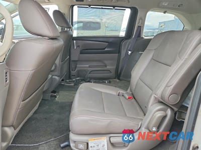 Zdjęcie 10 z 12 samochodu: 2016 HONDA ODYSSEY TOURING VIN:5FNRL5H9XGB060474 - miniatura
