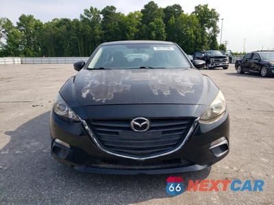 Piąte zdjęcie samochodu w środku: 2014 MAZDA 3 SV VIN:JM1BM1T71E1183695 - miniatura