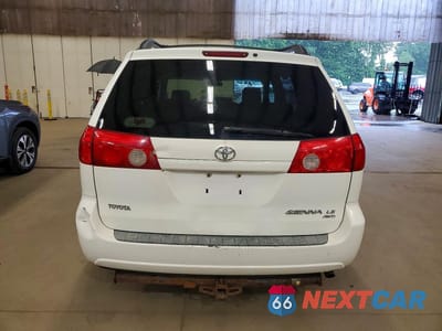 Zdjęcie 6 z 13 samochodu: 2007 TOYOTA SIENNA LE VIN:5TDBK23C47S003012 - miniatura