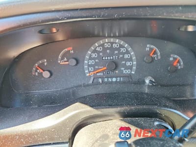 Zdjęcie 9 z 13 samochodu: 1998 FORD ECONOLINE E350 SUPER DUTY VIN:1FBSS31S1WHB70788 - miniatura
