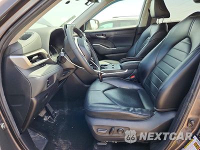 Zdjęcie 7 z 12 samochodu: 2024 TOYOTA HIGHLANDER HYBRID XLE VIN:5TDKBRCHXRS142200 - miniatura