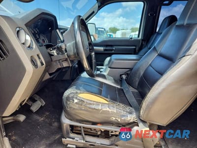 Zdjęcie 7 z 12 samochodu: 2008 FORD F350 SRW SUPER DUTY VIN:1FTSW31RX8EC07483 - miniatura