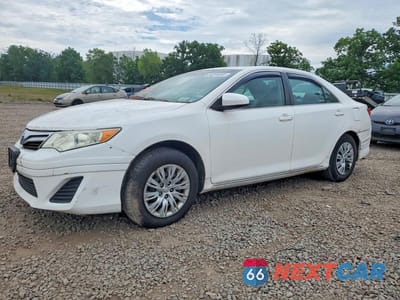 2014 TOYOTA CAMRY HYBRID LE 4T1BD1FK5EU111408 - główne zdjęcie licytacji z USA - miniatura