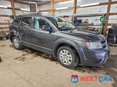 Czwarte zdjęcie samochodu z boku: 2019 DODGE JOURNEY SE VIN:3C4PDCBB6KT758806 - miniatura