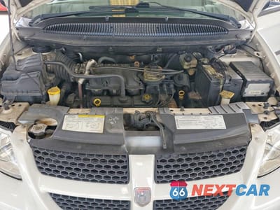 Zdjęcie 11 z 12 samochodu: 2004 DODGE GRAND CARAVAN SE VIN:1D4GP24R44B563354 - miniatura