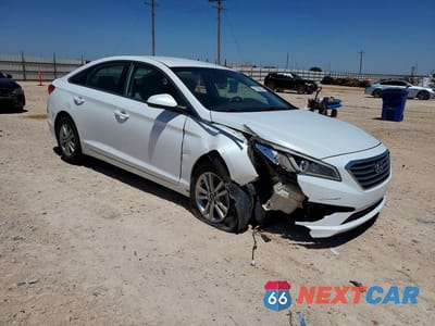 Czwarte zdjęcie samochodu z boku: 2016 HYUNDAI SONATA SE VIN:5NPE24AF5GH404046 - miniatura
