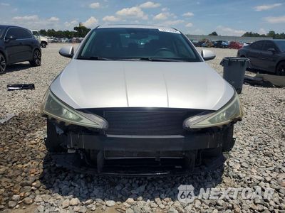 Piąte zdjęcie samochodu w środku: 2019 HYUNDAI ELANTRA VALUE EDITION VIN:KMHD84LF3KU840637 - miniatura