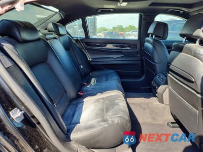 Zdjęcie 10 z 12 samochodu: 2015 BMW 750 LXI VIN:WBAYF8C50FD654793 - miniatura