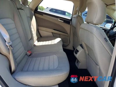 Zdjęcie 10 z 12 samochodu: 2019 FORD FUSION SE VIN:3FA6P0LU2KR272711 - miniatura
