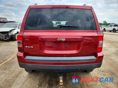 Zdjęcie 6 z 12 samochodu: 2016 JEEP PATRIOT SPORT VIN:1C4NJRBB4GD545451 - miniatura
