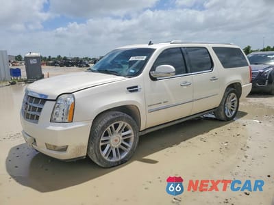 2013 CADILLAC ESCALADE ESV PLATINUM 1GYS3KEF5DR225406 - główne zdjęcie licytacji z USA - miniatura