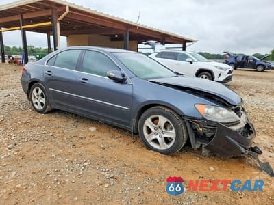 Czwarte zdjęcie samochodu z boku: 2005 ACURA RL VIN:JH4KB16575C007768 - miniatura