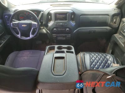 Zdjęcie 8 z 12 samochodu: 2023 CHEVROLET SILVERADO K2500 CUSTOM VIN:2GC4YME71P1731719 - miniatura