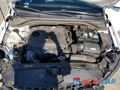 Zdjęcie 11 z 12 samochodu: 2017 HYUNDAI ELANTRA SE VIN:5NPD84LF6HH086298 - miniatura