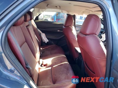 Zdjęcie 10 z 12 samochodu: 2024 MAZDA CX-30 4D SUV S CARBON EDITION VIN:3MVDMBCM5RM682687 - miniatura