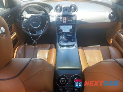 Zdjęcie 8 z 12 samochodu: 2012 JAGUAR XJL SUPERCHARGED VIN:SAJWA2GE4CMV31141 - miniatura