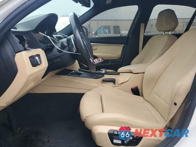 Zdjęcie 7 z 12 samochodu: 2018 BMW 330 I VIN:WBA8B9G5XJNU96235 - miniatura