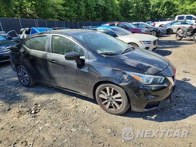 Czwarte zdjęcie samochodu z boku: 2020 NISSAN VERSA SV VIN:3N1CN8EV8LL863351 - miniatura