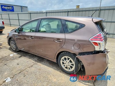 Drugie zdjęcie samochodu z przodu: 2017 TOYOTA PRIUS V FOUR VIN:JTDZN3EUXHJ061772 - miniatura