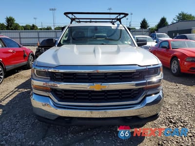 Piąte zdjęcie samochodu w środku: 2016 CHEVROLET SILVERADO K1500 VIN:1GCNKNEH0GZ345031 - miniatura
