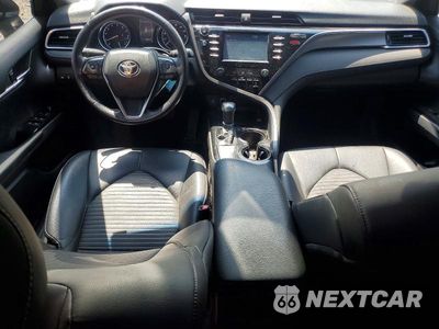 Zdjęcie 8 z 12 samochodu: 2018 TOYOTA CAMRY SE VIN:4T1B11HK7JU544096 - miniatura