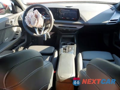 Zdjęcie 8 z 12 samochodu: 2025 BMW 228XI VIN:WBA23GG09S7T56081 - miniatura