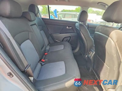 Zdjęcie 11 z 13 samochodu: 2016 KIA SPORTAGE LX VIN:KNDPB3AC3G7835157 - miniatura